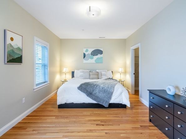 160 School St 31, Waltham MA 02451