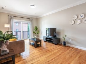 160 School St 31, Waltham MA 02451