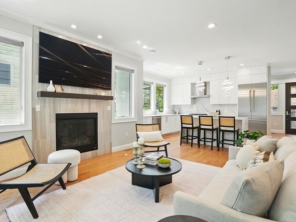 14 Princeton Street 14, Newton MA 02458