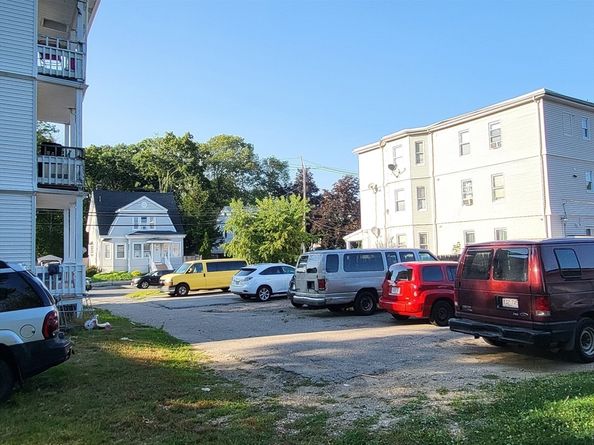 228 Forest Ave, Brockton MA 02301