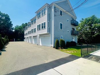399 Sea St