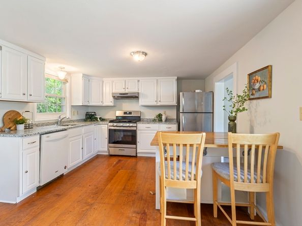 191-193 South St, Hingham MA 02043