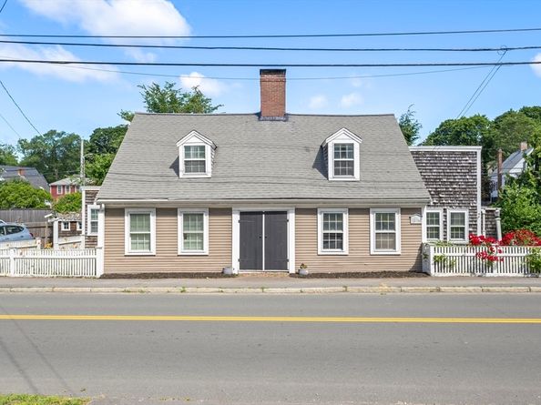 191-193 South St, Hingham MA 02043