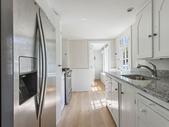 191-193 South St, Hingham MA 02043