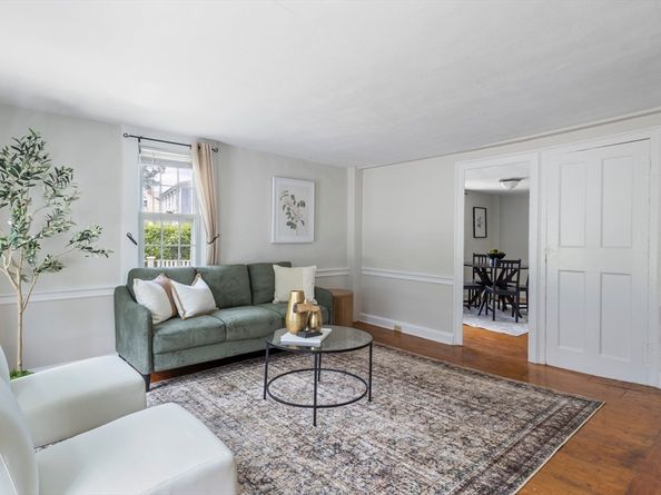 191-193 South St, Hingham MA 02043