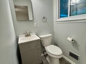 72 Foley, Marlborough MA 01752