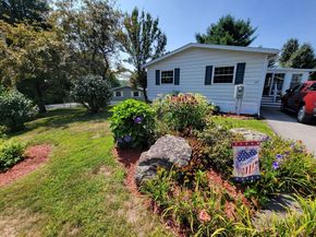 161 Willow Ave, Sturbridge MA 01566