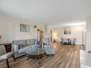 33 Pond Ave 919, Brookline MA 02445