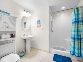 248 Main St 207, Hudson MA 01749