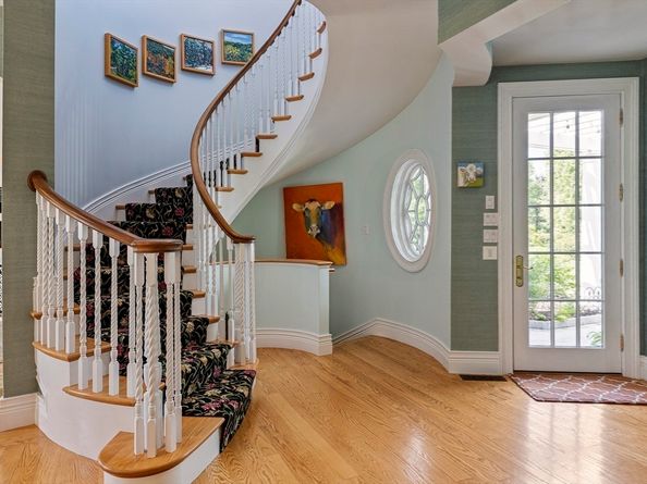 10 Andrea Drive, Hopkinton MA 01748
