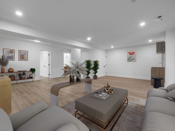 119 W Highland Ave 1, Melrose MA 02176