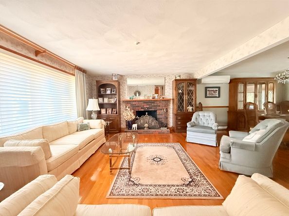 116 Cardinal Court, Braintree MA 02184