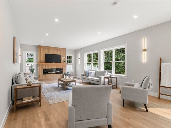 29 Beaverbrook Rd, Burlington MA 01803