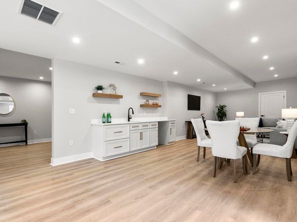 29 Beaverbrook Rd, Burlington MA 01803