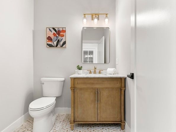 29 Beaverbrook Rd, Burlington MA 01803