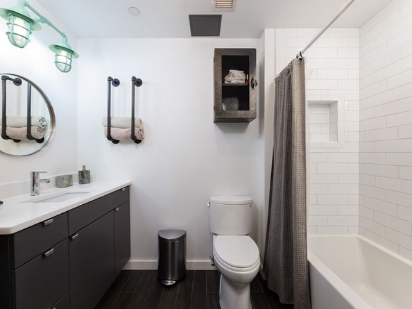 21 Wormwood St 310, Boston MA 02210