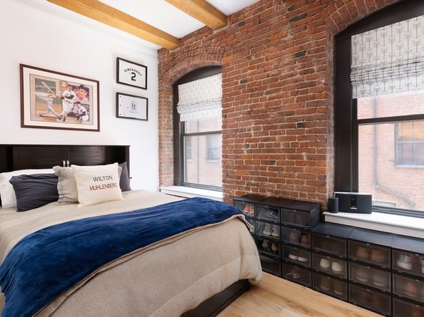 21 Wormwood St 310, Boston MA 02210