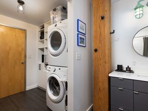 21 Wormwood St 310, Boston MA 02210