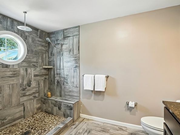 8 Shirley St, Auburn MA 01501