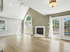 8 Shirley St, Auburn MA 01501