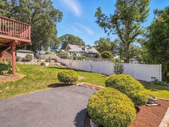 8 Shirley St, Auburn MA 01501