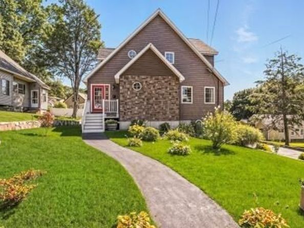 8 Shirley St, Auburn MA 01501