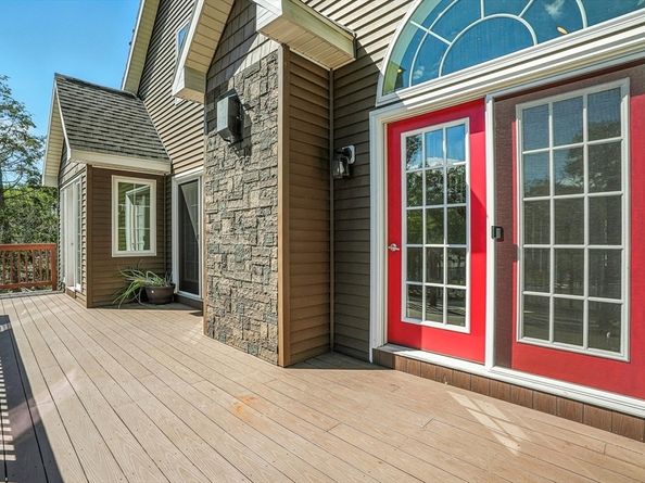 8 Shirley St, Auburn MA 01501