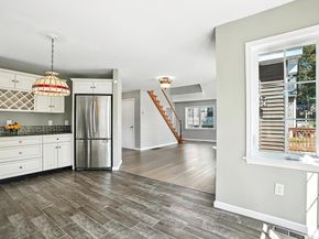 8 Shirley St, Auburn MA 01501