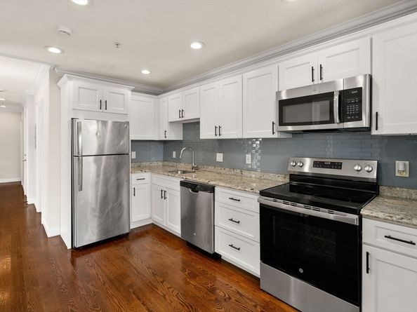 39-41 W Walnut Park, Boston MA 02119