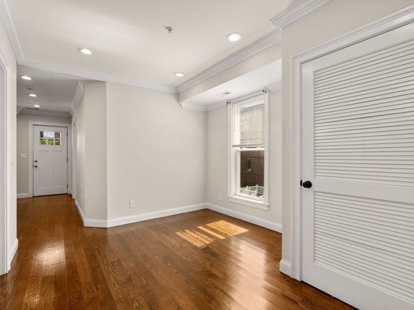 39-41 W Walnut Park, Boston MA 02119