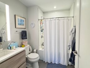 133 Seaport 717, Boston MA 02210