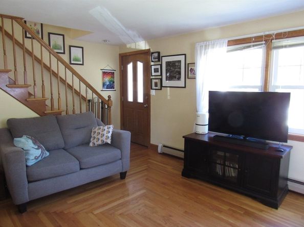 2767 Providence Rd, Northbridge MA 01534