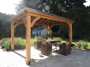 2767 Providence Rd, Northbridge MA 01534