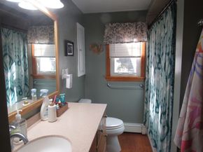 2767 Providence Rd, Northbridge MA 01534