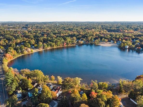 17 Lake St, Wilmington MA 01887