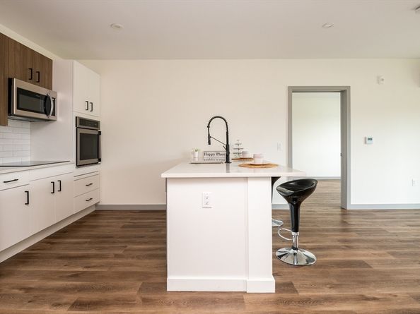 203 Lowell St. 206, Wilmington MA 01887