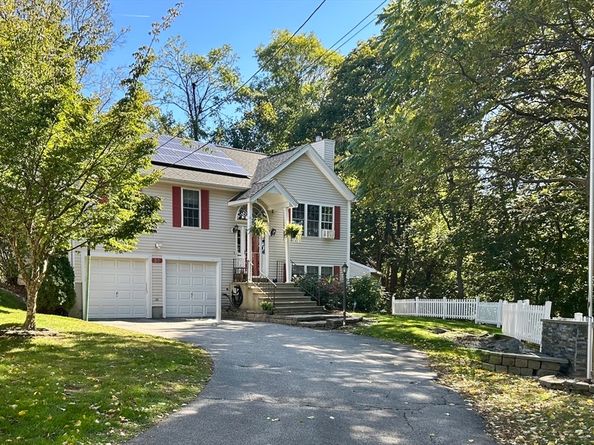 53 Denver Ter, Worcester MA 01604