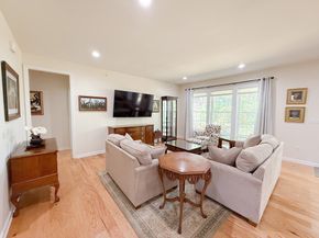95 Brooksmont Dr 26, Holliston MA 01746