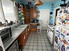 41 Harbor View Ave, Winthrop MA 02152