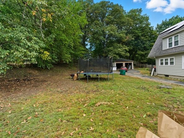 62 Hancock St, Fitchburg MA 01420