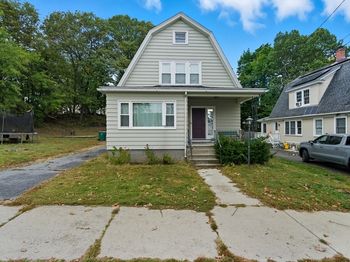 62 Hancock St