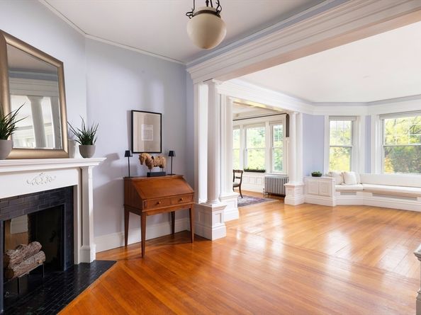 487 Boylston St. 3, Brookline MA 02445
