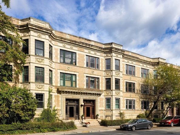 487 Boylston St. 3, Brookline MA 02445