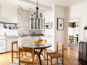 487 Boylston St. 3, Brookline MA 02445