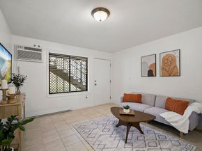 12 Arizona Ter 2, Arlington MA 02474