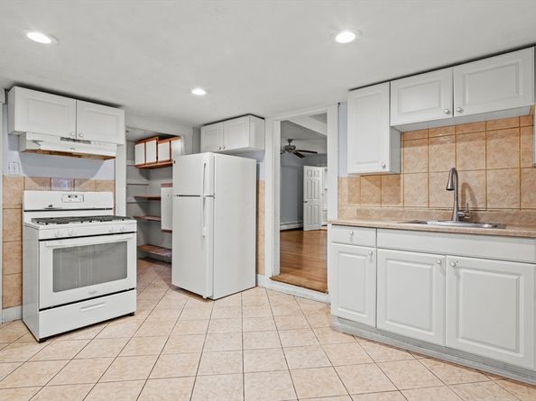 1-3 Boline Place, Woburn MA 01801