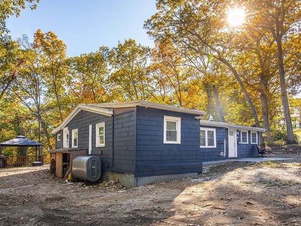 39 Graves Rd, Lynn MA 01904