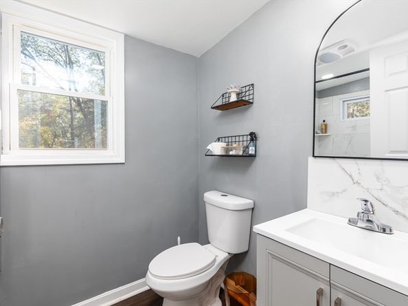 39 Graves Rd, Lynn MA 01904