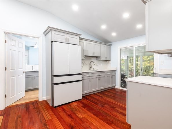39 Graves Rd, Lynn MA 01904
