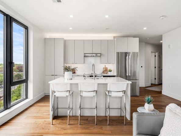 1515 Commonwealth Ave 311, Boston MA 02135